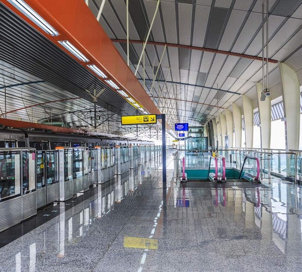 subway station
